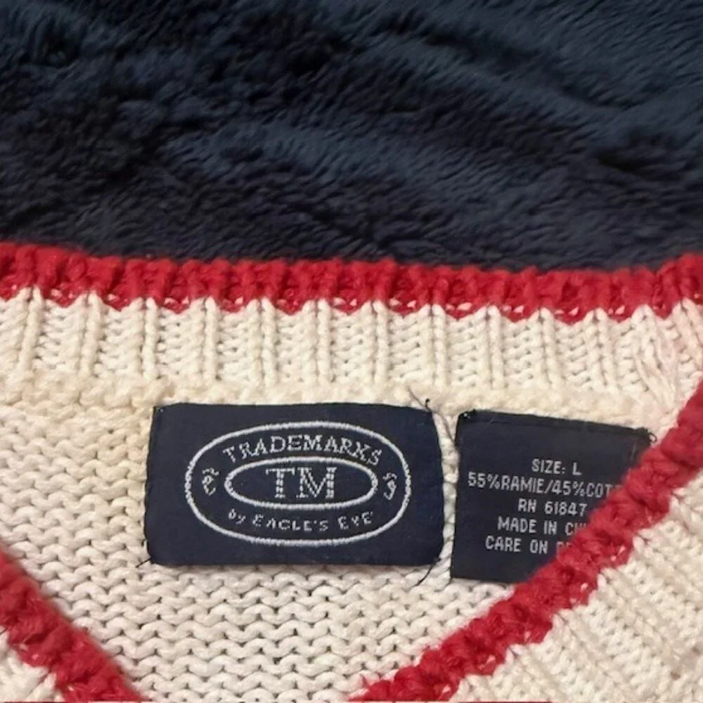 Total collectors piece! The classic Warhol Campbell's Tomato Soup Sweater - Picture 2 of 7